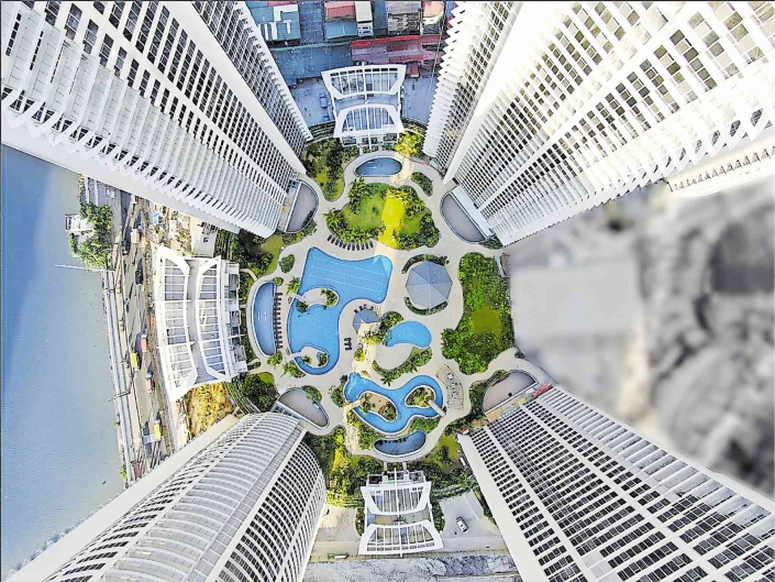 Proscenium | Pool Aerial view